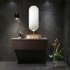 スペインBATHCOの陶器洗面ボウル「WADI Orange」。鮮やかなオレンジの内側とベージュグレーの外側のコントラストが印象的で、空間にぬくもりと彩りを添えるデザイン。オーバル型と釉薬の艶感が美しく調和し、住宅から商業空間まで幅広く活躍します。